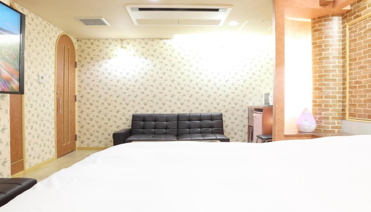 Hotel Mint House -Resort And Relaxation- Mihama  Esterno foto